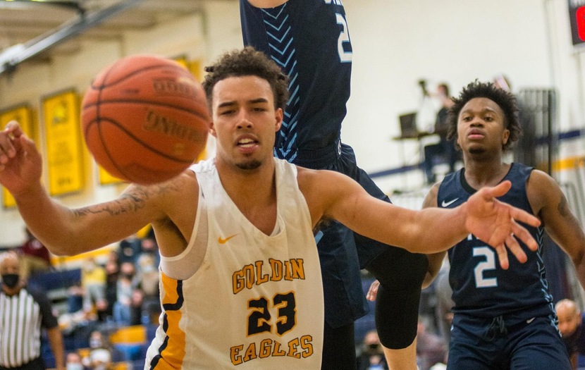 McCord Scores 28 in Loss to Trojans