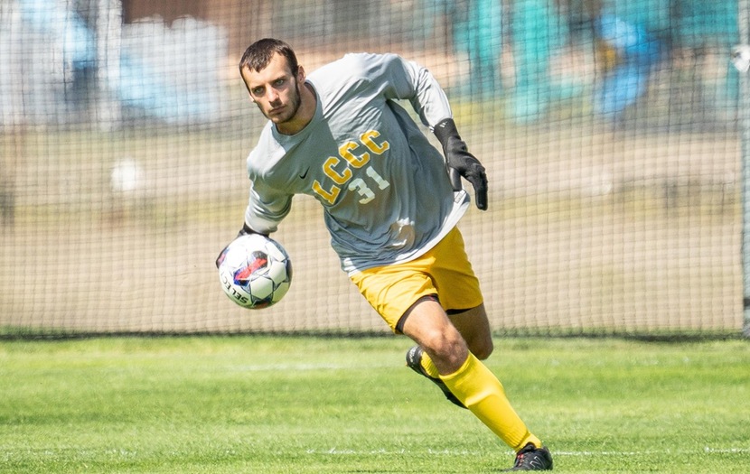 Men's soccer topples #11 Casper College at home to move to 2-0 in conference