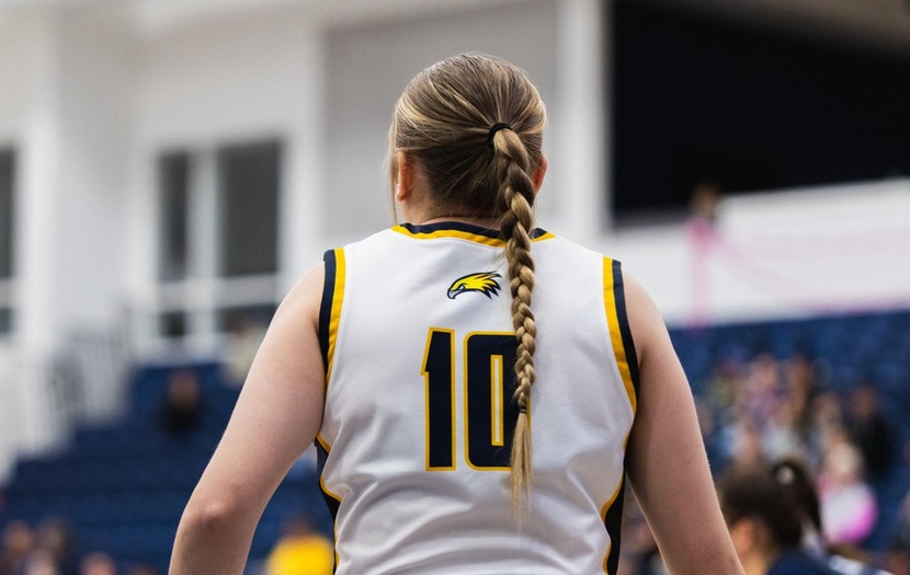 Golden Eagles fall 73-68 in foul heavy game against Colorado Northwest
