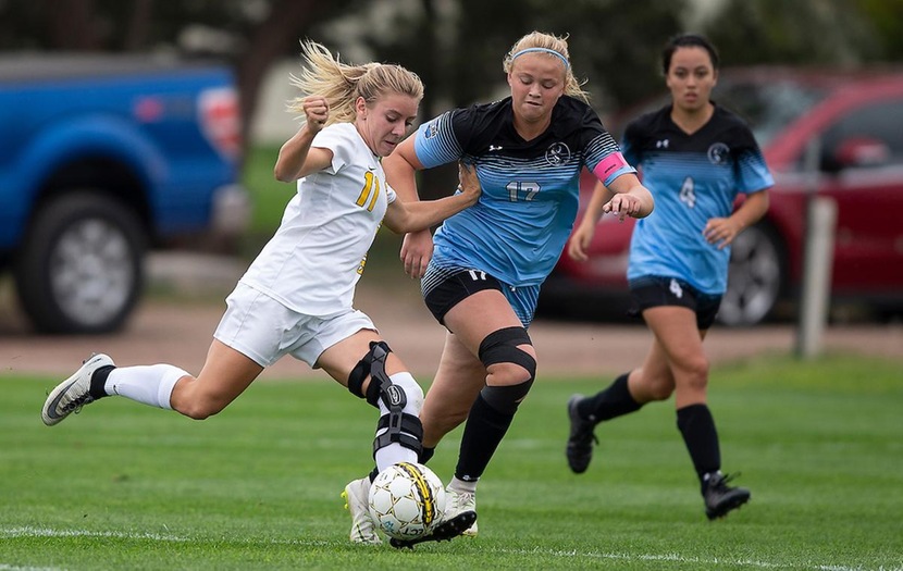 #4 LCCC Women&rsquo;s Soccer Dominate Play in 4-0 Win