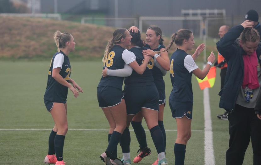 Rain doesn't down Golden Eagles as they topple Tyler Junior College 3-2